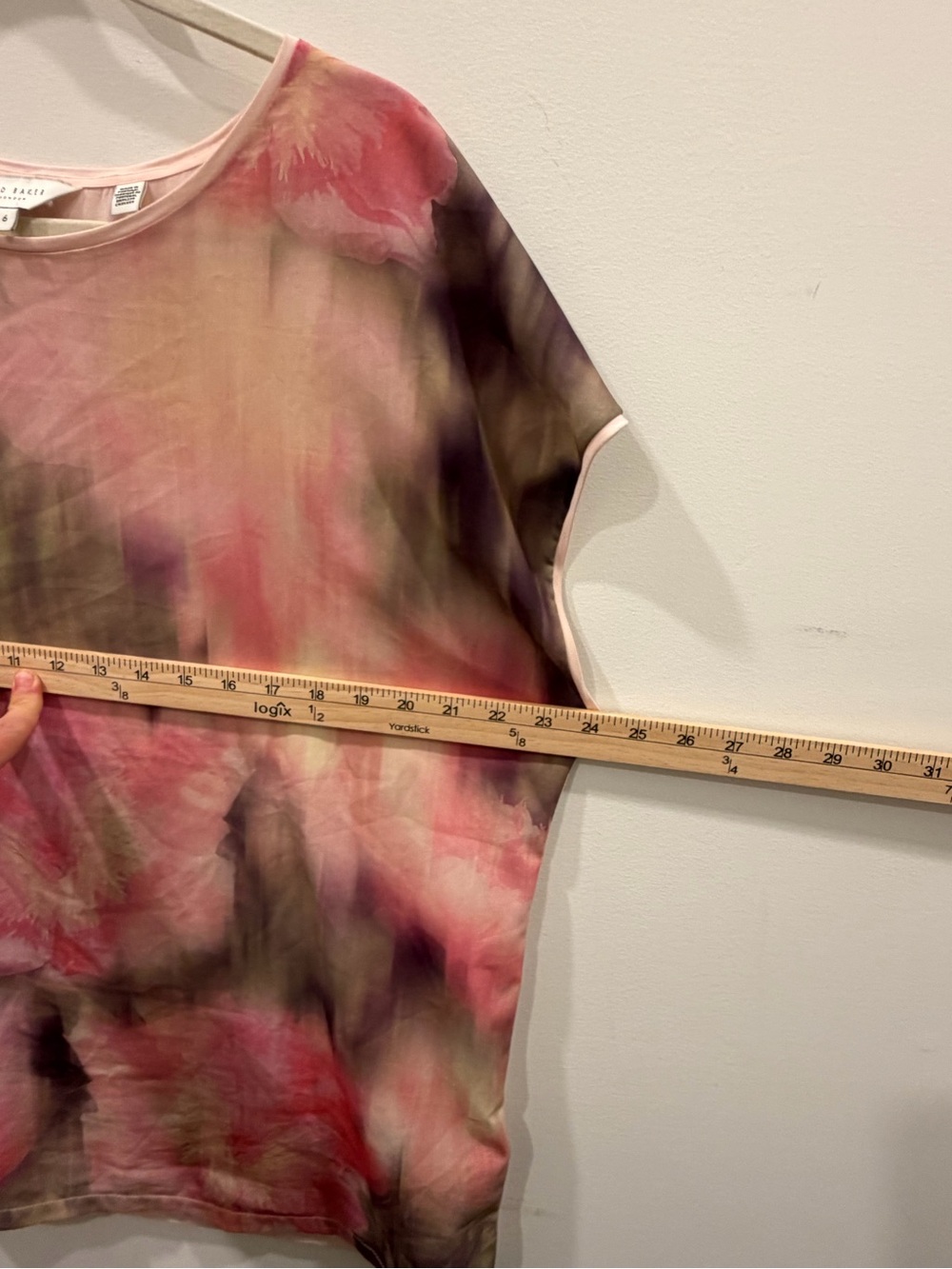 Ted Baker Pink Green Watercolor Floral Dolman Sleeve Top - Picture 9 of 10